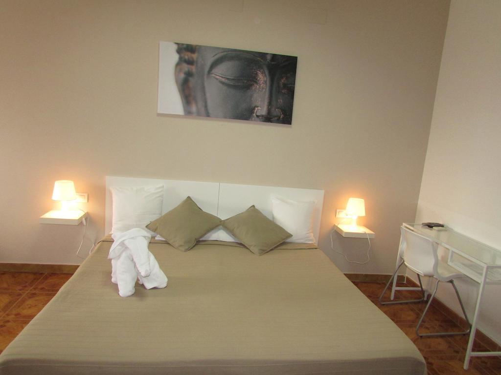 El Manantial Hotel Malaga Room photo